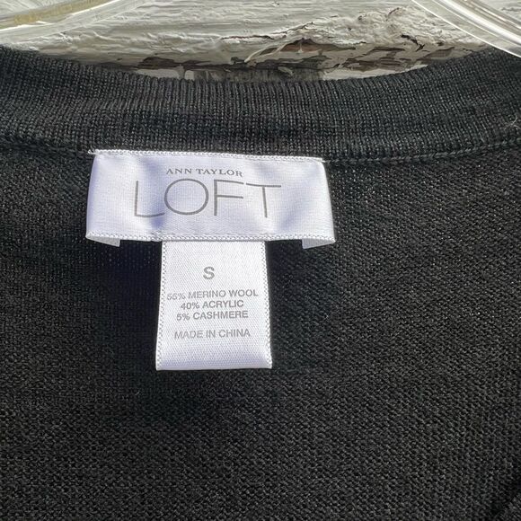 Beautiful Loft Tie Front, Embellished Cardigan - Picture 7 of 9